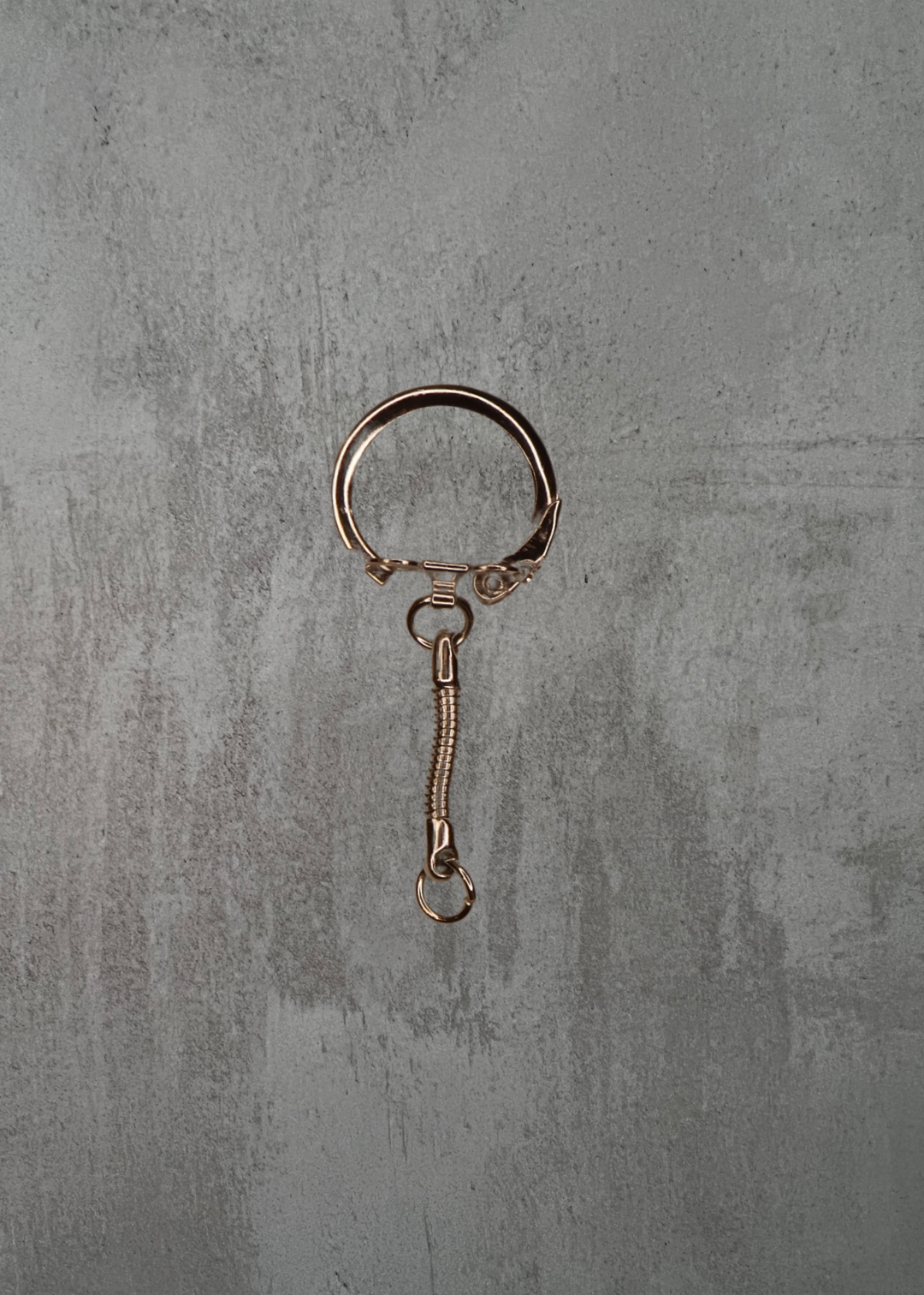 Locking clasp with link chain